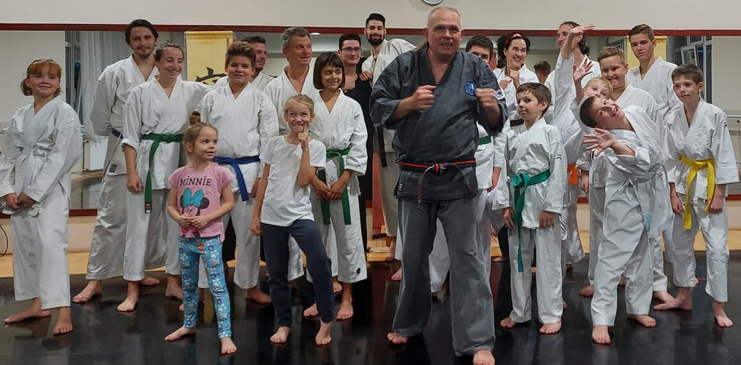 Együtt a csapat - Az edzőtáborokban kicsik és nagyok is megtalálják a céljukhoz vezető utat.